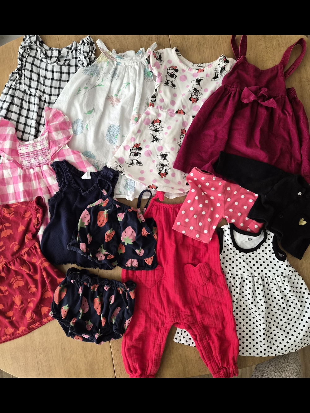 Gap/Mixed Baby Girls Clothing Bundle - 6-12M & 12-18M
